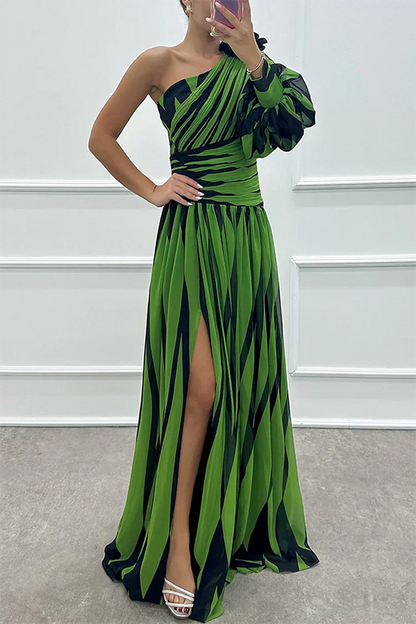 Tilda | Striking Sculpted Gown