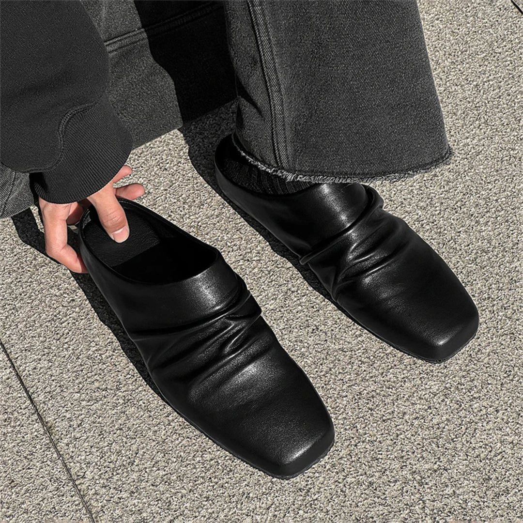 DRAPED LEATHER LOAFER