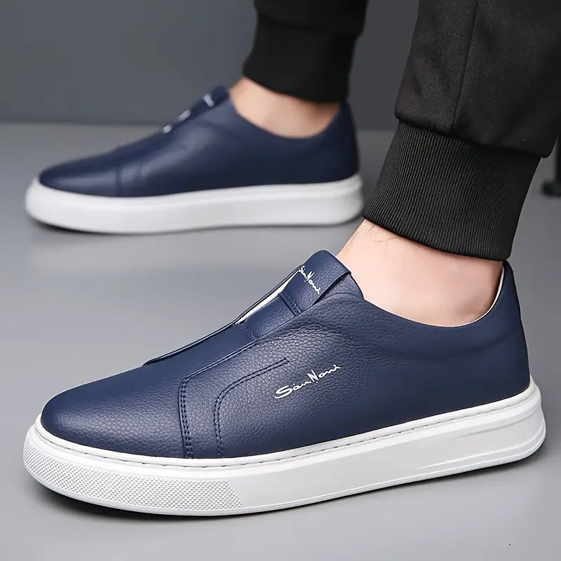 SHORELINE SNEAKERS