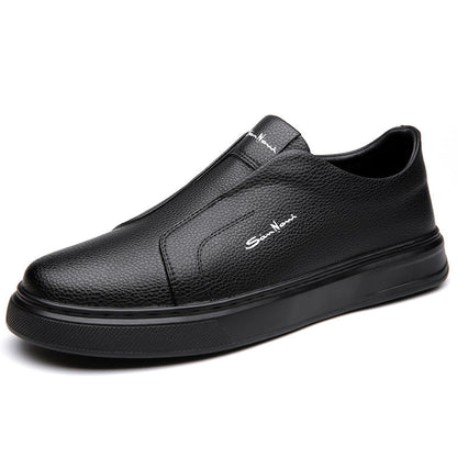 SHORELINE SNEAKERS