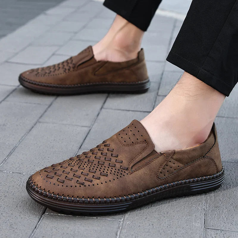 MODENA SUEDE LOAFER