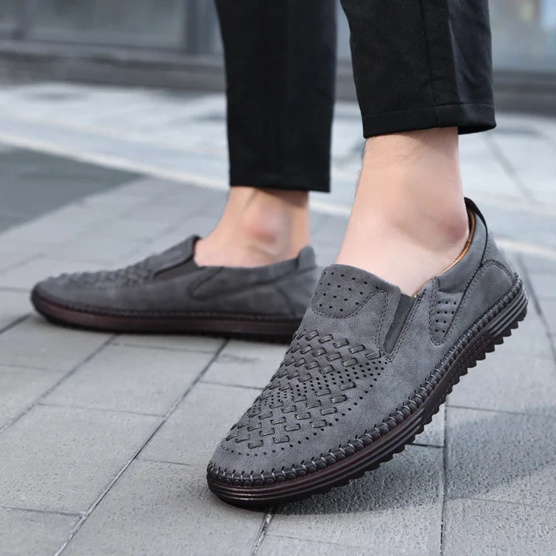 MODENA SUEDE LOAFER