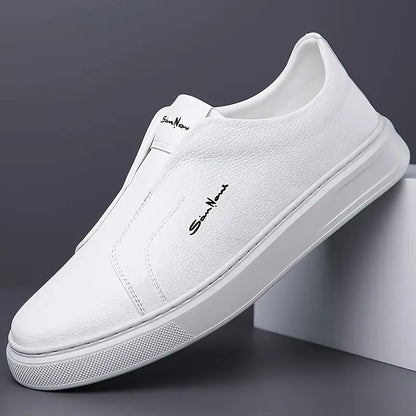 SHORELINE SNEAKERS
